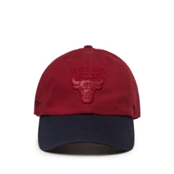 Caps & Bucket Hats*47 x Tommy Hilfiger *Chicago Bulls* Courtside Clean Up Cap Red