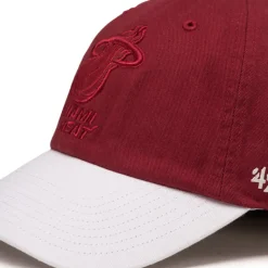 Caps & Bucket Hats*47 x Tommy Hilfiger *Miami Heat* Courtside Clean Up Cap Red