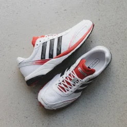 Vegane Sneaker|Weiße Sneaker*Adidas Adizero Adios OG Cloud White / Preloved Red / Core Black