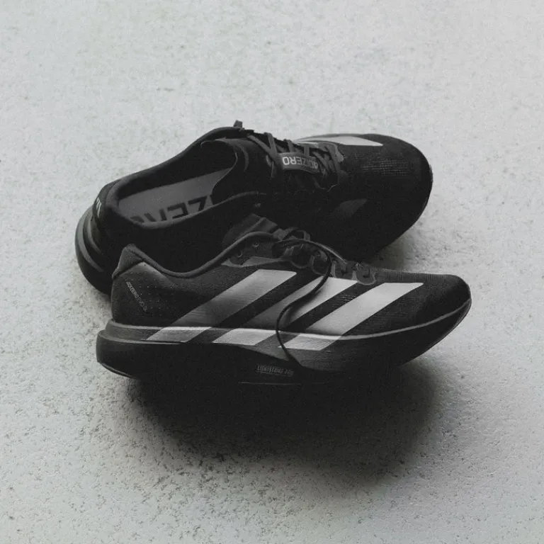 Vegane Sneaker|Laufschuhe*Adidas adizero Evo SL M Core Black / Iron Metallic / Grey Four