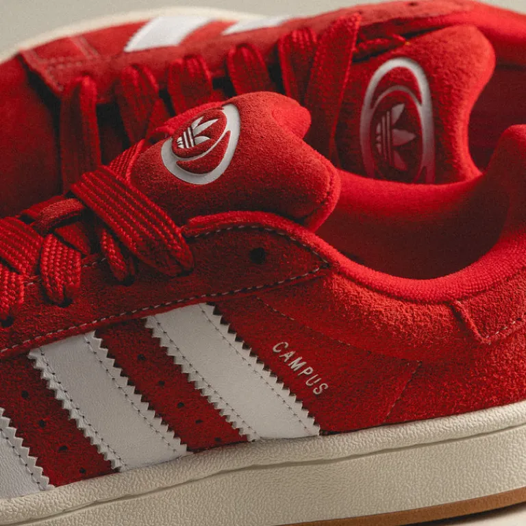 Leder Sneaker|Chunky Sneaker*Adidas Campus 00s Better Scarlet / Cloud White / Off White