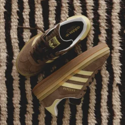 Plateau Sneaker|Leder Sneaker*Adidas Gazelle Bold W Earth Strata / Powder Yellow / Cloud White