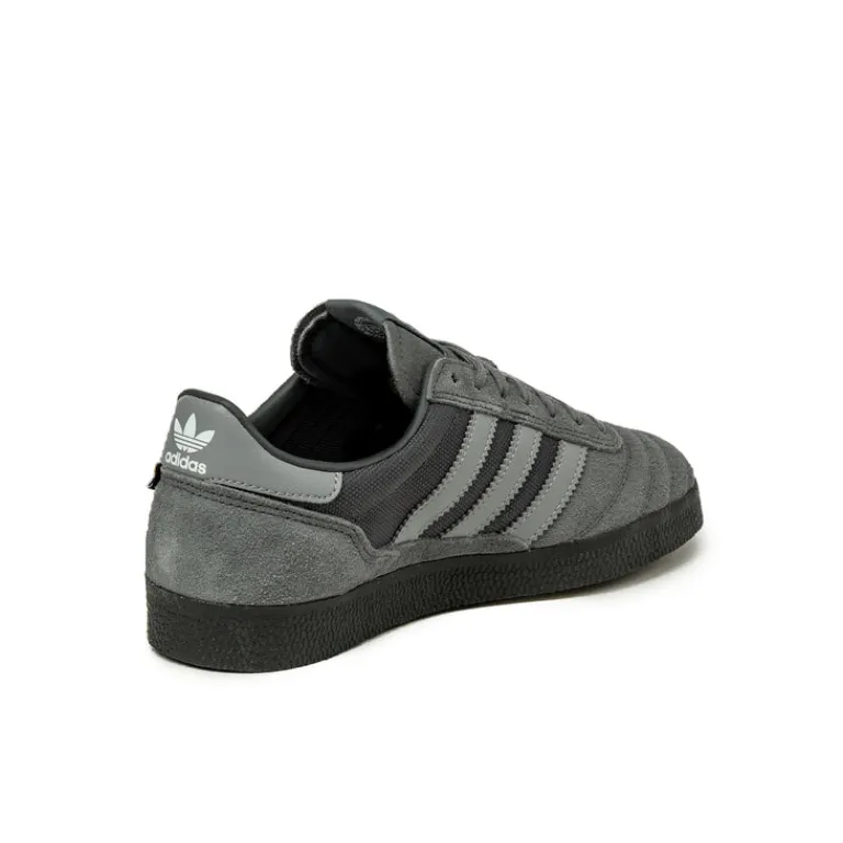 Leder Sneaker|Terrace Casual Sneaker*Adidas Gazelle Team Grey Six / Grey Three / Core Black