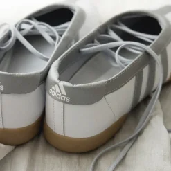 Leder Sneaker|Ballerinas*Adidas Taekwondo Mei Ballet W Footwear White / Silver Metallic / Gum 3
