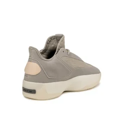 Leder Sneaker*Adidas x Fear of God Athletics II Putty Beige / Putty Beige / Putty Beige