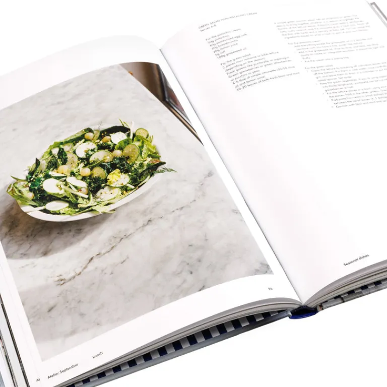 Bücher & Magazine*Apartamento Atelier September: A place for daytime cooking Multi