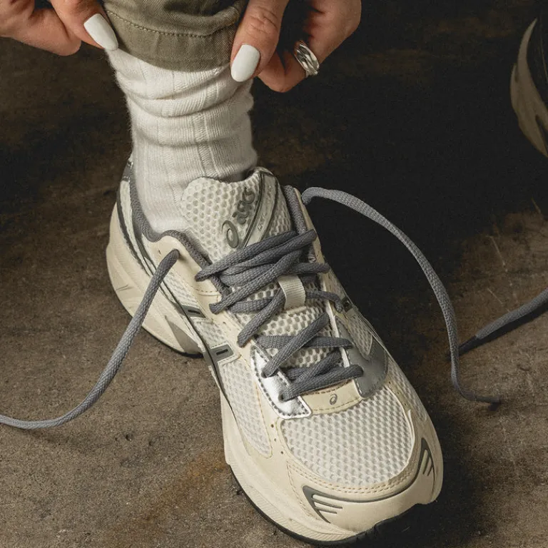 Weiße Sneaker|Retro Runner*Asics GEL-1130 Cream / Clay Grey
