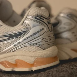 Vegane Sneaker|Retro Runner*Asics GEL-Kayano 14 Cream / Ironclad