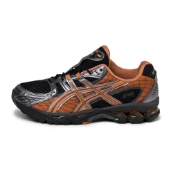 Vegane Sneaker|Retro Runner*Asics GEL-Nimbus 10.1 Black / Rust Orange