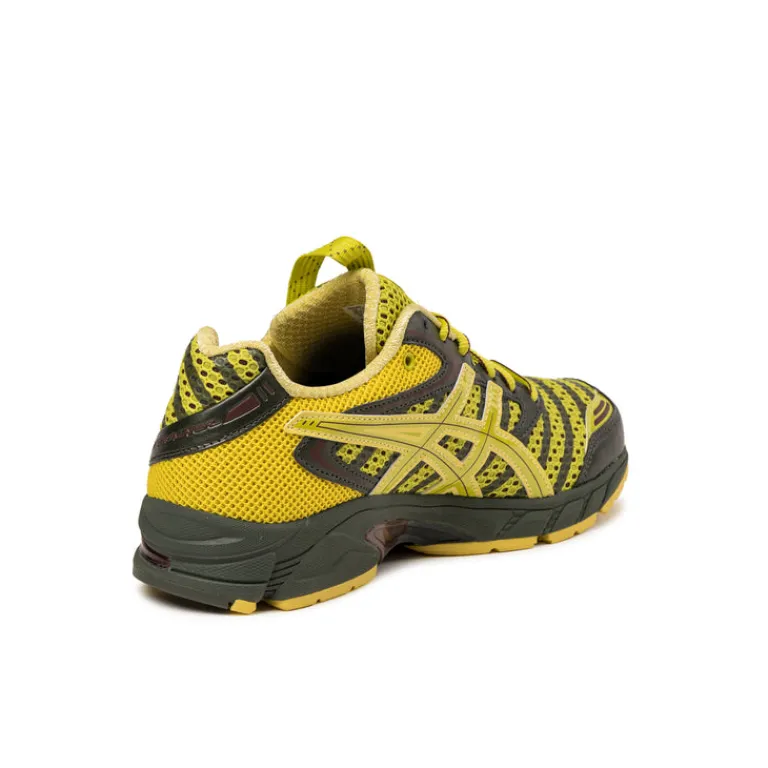 Retro Runner*Asics UB9-S GEL-DS Trainer 14 Dark Mustard / Truffle Grey