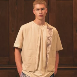 Westen*Asphaltgold *Never Enough.* Vest Sand
