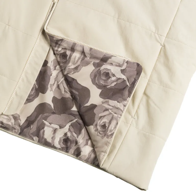 Westen*Asphaltgold *Never Enough.* Vest Sand