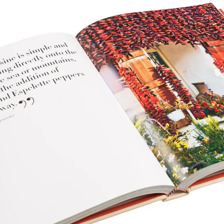 Bücher & Magazine*Assouline Biarritz Basque Multi