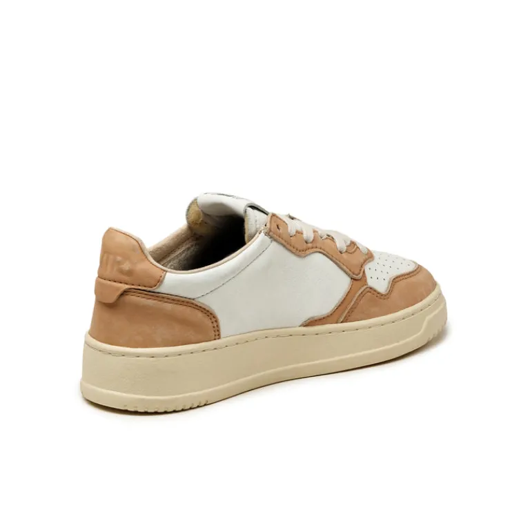 Leder Sneaker|Weiße Sneaker*Autry Medalist W *Goat / Wash* White / Caramel