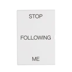 Bücher & Magazine*Central Books Stop Following Me UNI