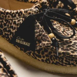 Leder Sneaker*Clarks Originals Wallabee W Leopard