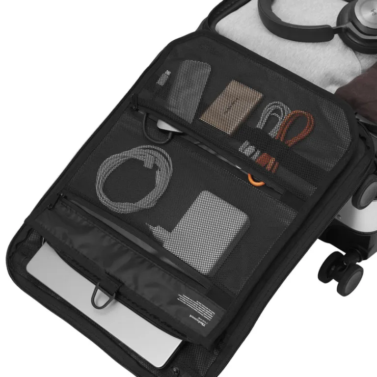 Taschen*D__b__ Ramverk Pro Front-access Carry-on Silver