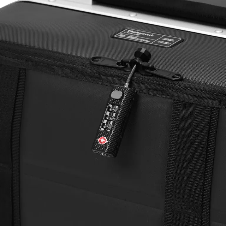 Taschen*D__b__ Ramverk Pro Front-access Carry-on Silver