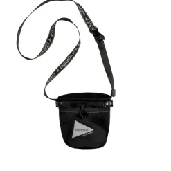 Taschen*Gramicci x And Wander Padded Chalk Pouch Black
