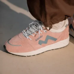 Leder Sneaker|Retro Runner*Karhu Aria 95 Cameo Rose / Blue Mirage