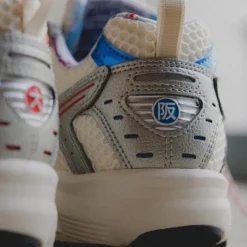 Leder Sneaker|Retro Runner*Mizuno MXR *Osaka City* Pristine / High Risk Red / Blue Pace