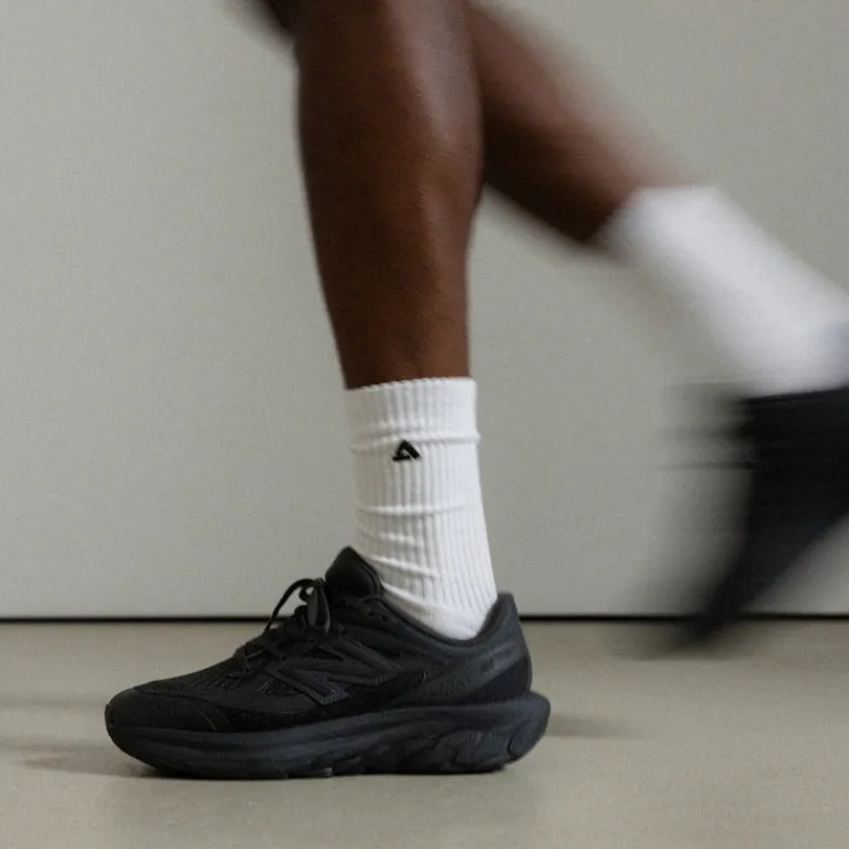 Vegane Sneaker*New Balance FF800 Black Cement