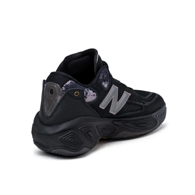 Vegane Sneaker|High-Top Sneaker*New Balance Fresh Foam BB v2 Black / Ice Wine / Infield Clay