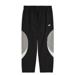 Jogginghosen*New Balance In Game Woven Track Pant Black