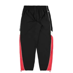 Jogginghosen*New Balance In Game Woven Track Pant Black / Red / White