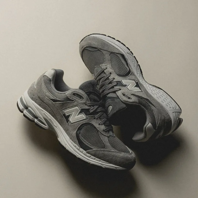 Leder Sneaker|Retro Runner*New Balance M2002RST Steel / Lead