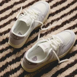 Leder Sneaker|Terrace Casual Sneaker*New Balance T500GC Pearl Grey / Linen / Ice Wine / Sea Salt
