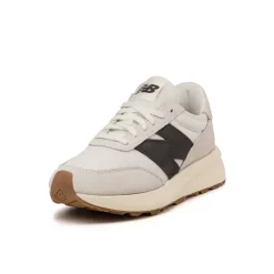 Leder Sneaker|Retro Runner*New Balance U370CA Sea Salt / Black Cement