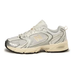 Vegane Sneaker|Retro Runner*New Balance U530ESB Silver Metallic / Linen