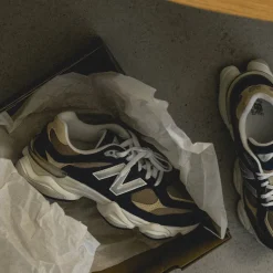Leder Sneaker|Retro Runner*New Balance U90/60LBB NB Navy / Mushroom / Incense