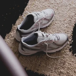 Vegane Sneaker|Weiße Sneaker*New Balance U740PK2 Ice Wine / White / Rose Sugar / Silver Metallic