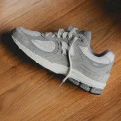 Leder Sneaker|Retro Runner*New Balance U2002RRD Arid Stone / Linen