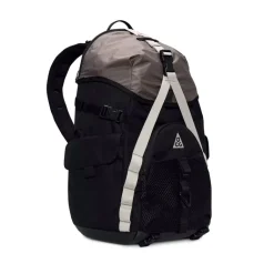 Taschen*Nike ACG