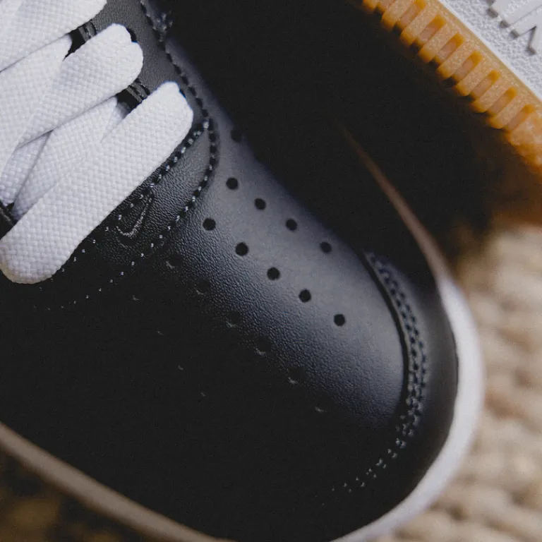 Leder Sneaker*Nike Air Force 1 '07 Anthracite / Gum Yellow / Safety Orange / White
