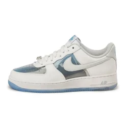 Leder Sneaker|Weiße Sneaker*Nike Air Force 1 Retro QS White / University Blue / Pure Platinum