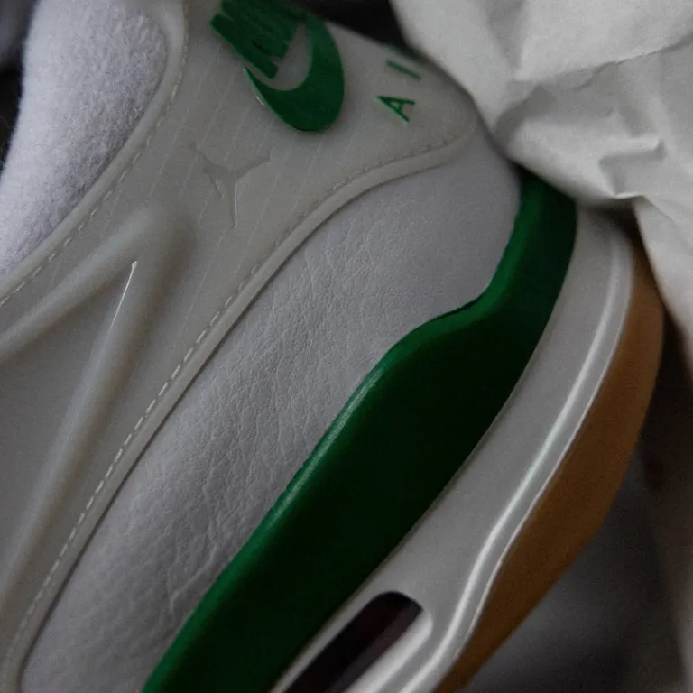 High-Top Sneaker|Weiße Sneaker*Jordan Nike Air 4 RM White / Pine Green / Neutral Grey / Wolf Grey