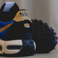 Leder Sneaker|Retro Runner*Nike Air Max Waffle SP Hyper Blue / Metallic Gold / Black