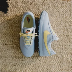 Leder Sneaker*Nike Astrograbber QS Aluminum / Soft Yellow / Sail / Black