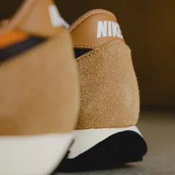 Leder Sneaker|Retro Runner*Nike Daybreak SP Flax / Velvet Brown / Monarch / White