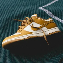 Leder Sneaker*Nike Dunk Low Retro Pale Ivory / Wheat / Pale Ivory