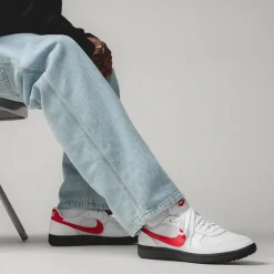 Leder Sneaker|Weiße Sneaker*Nike Field General '82 White / Varsity Red / Black