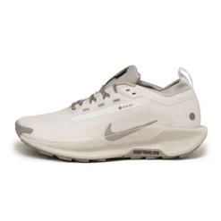 Wasserdichte Sneaker|Vegane Sneaker*Nike Pegasus Trail 5 *Gore-Tex* SP Summit White / College Grey / Light Bone