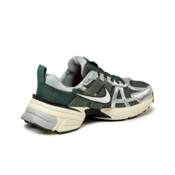 Leder Sneaker|Chunky Sneaker*Nike V2K Run Vintage Green / Vintage Green
