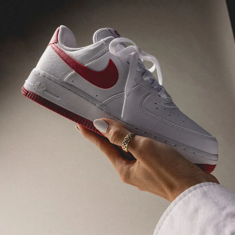 Leder Sneaker|Weiße Sneaker*Nike Wmns Air Force 1 '07 *Next Nature* White / Aster Pink