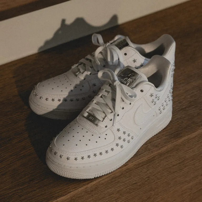 Leder Sneaker|Weiße Sneaker*Nike Wmns Air Force 1 '07 XX White / White / White