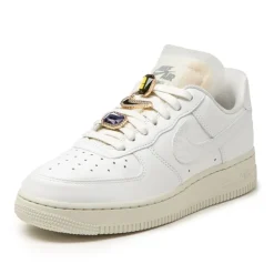 Leder Sneaker|Weiße Sneaker*Nike Wmns Air Force 1 Low PRM Summit White / Summit White / Sea Glass